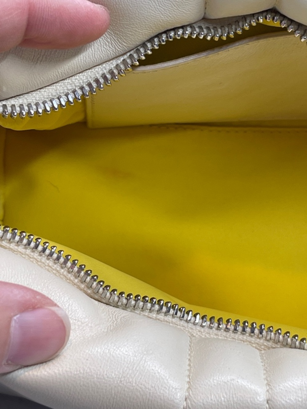 Burberry Lola Quilted Leather Shoulder Bag in Cream - Picture 12 of 15